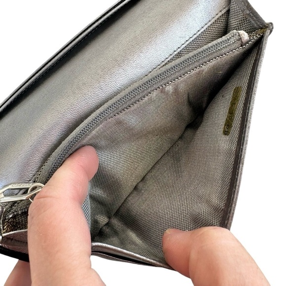 Authentic CHANEL Black Smooth Pin Stripe Quilted Leather Long Wallet with Box - Picture 11 of 16